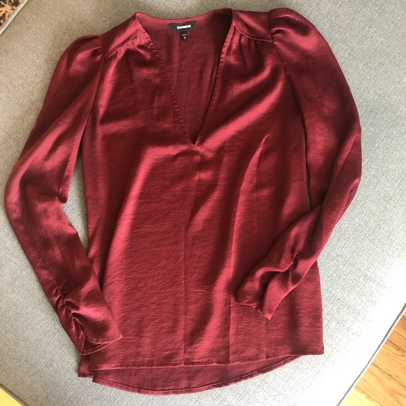 Express Blouse - Picture 2 of 4